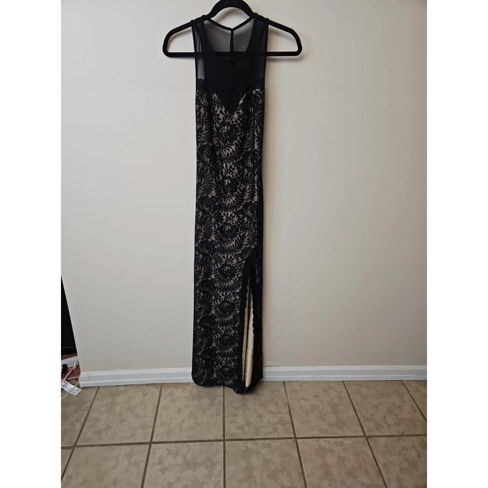 Miusol Black Lace Fitted Formal Dress Low Back High Slit Sz XS PTP 15"